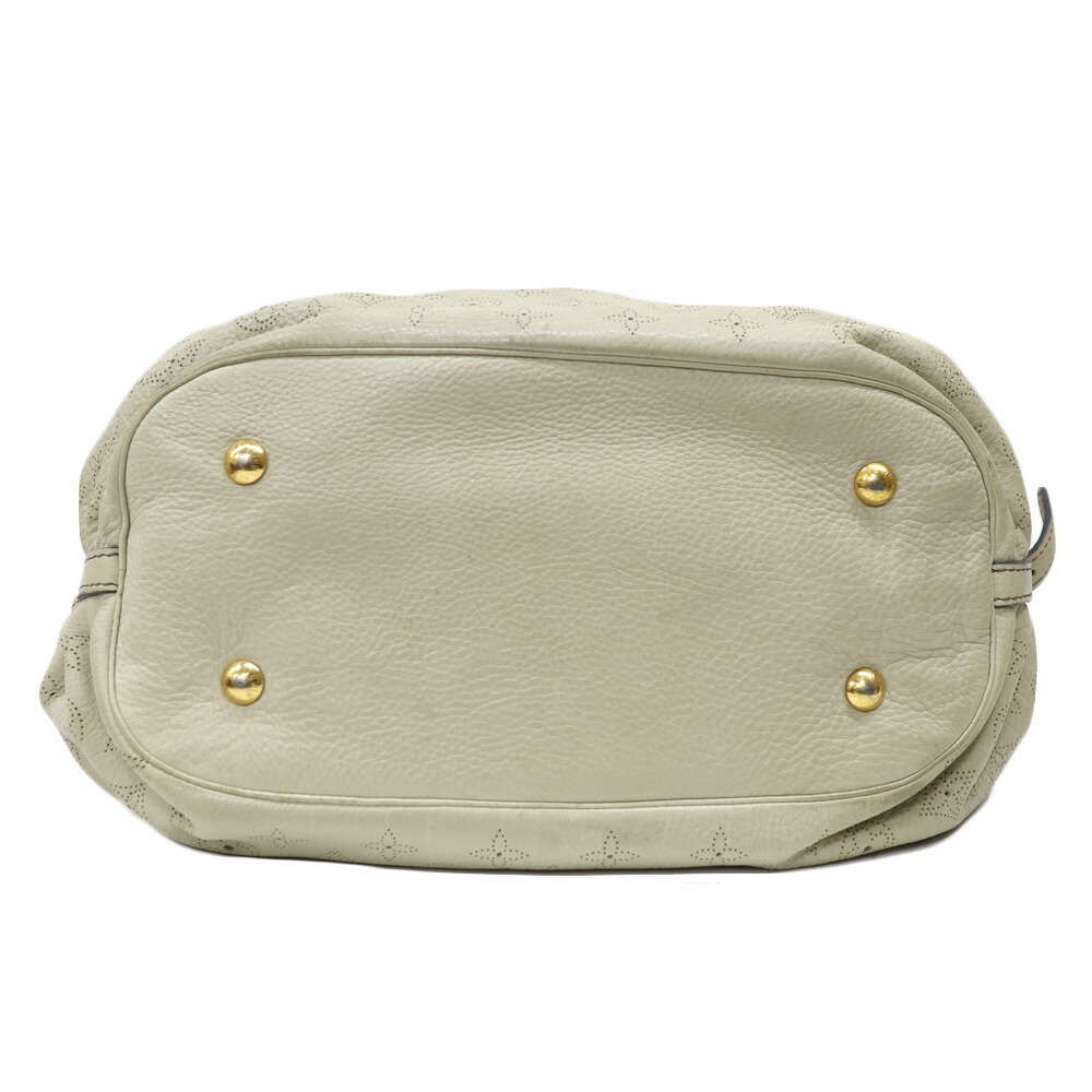 Louis Vuitton Mahina L - Picture 4 of 11